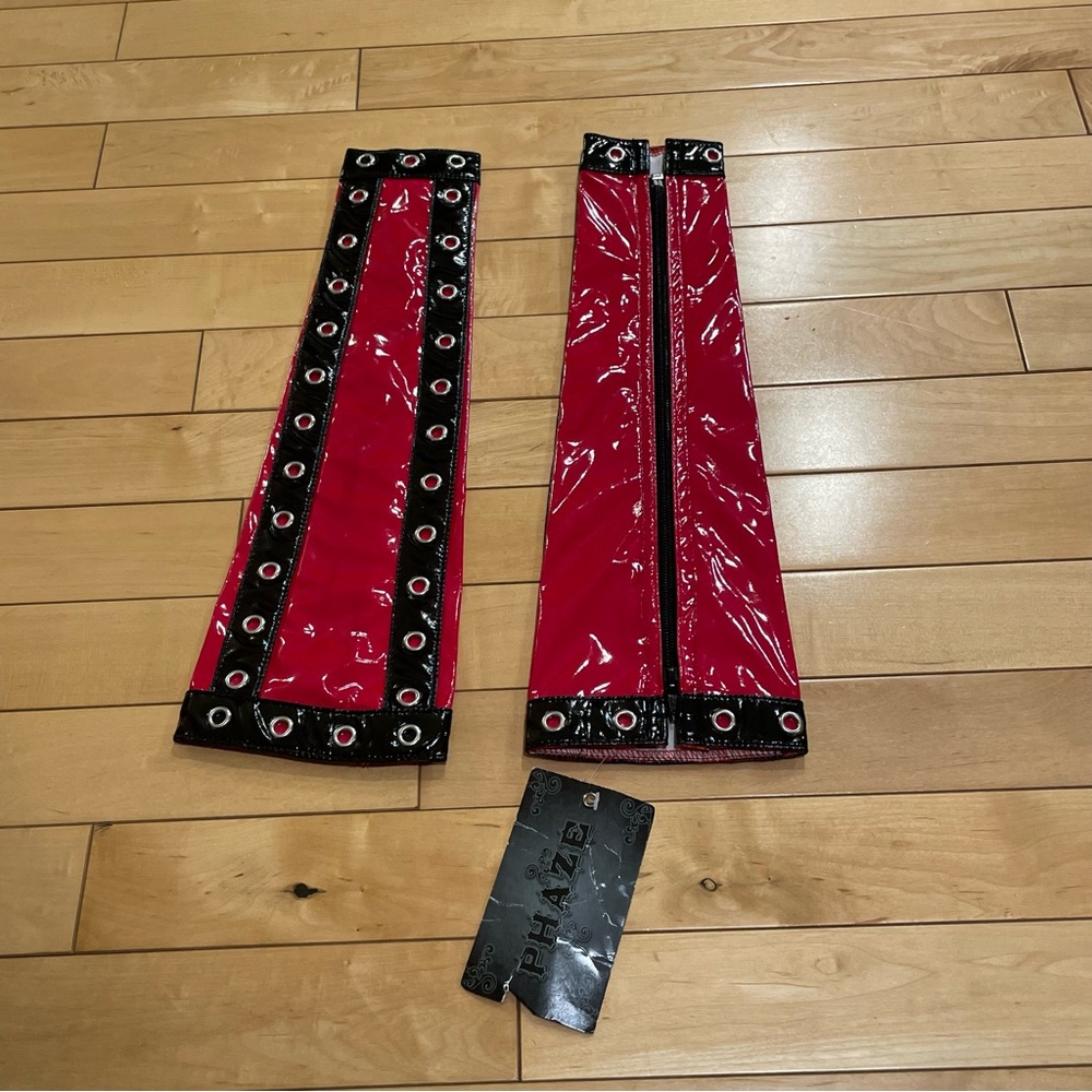 Phaze red arm accessory